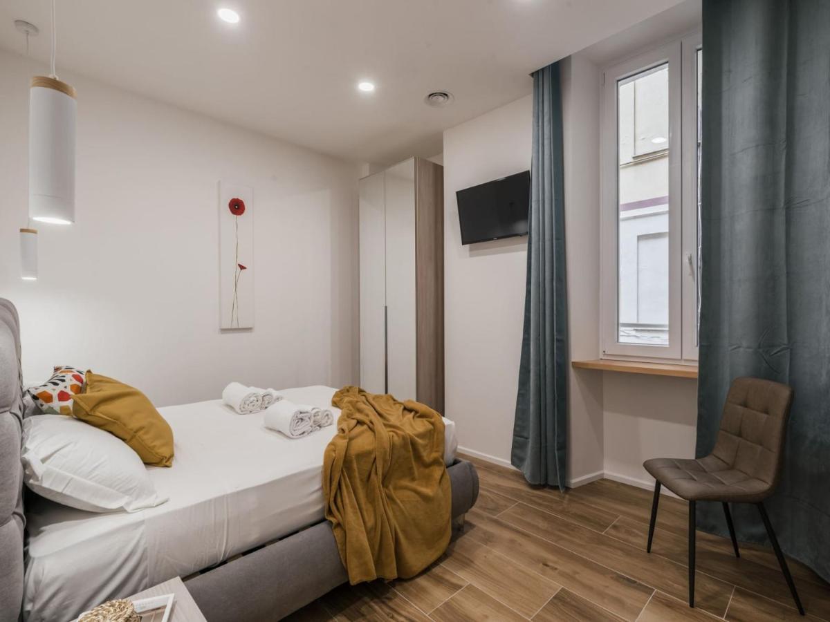 The Best Rent - Modern Three-Bedroom Apartment A Few Steps From The Colosseum Exterior foto